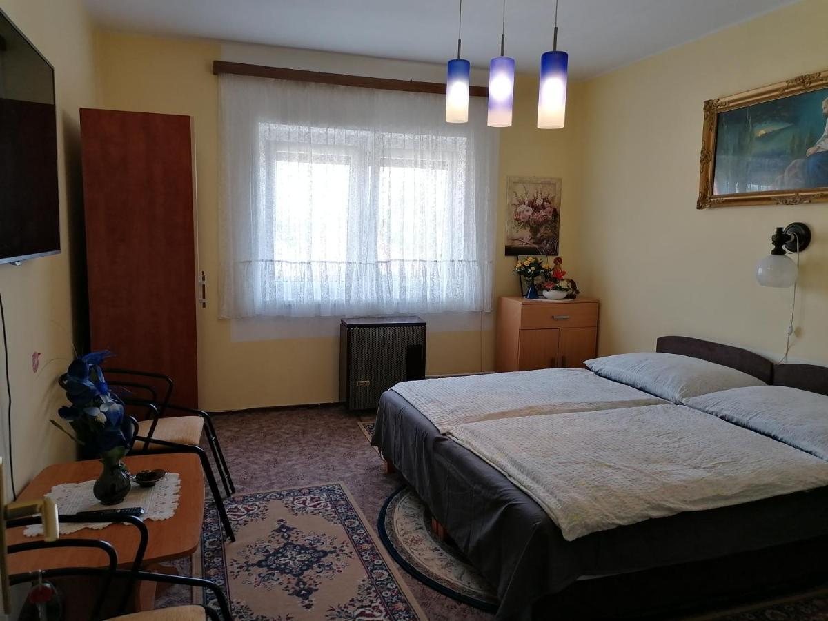 Apartmán Ildiko Vendeghaz Hévíz Exteriér fotografie